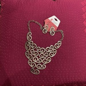 Charming Charlie Statement Necklace NWT